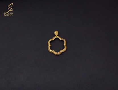 صورة قلاده ليره شكل ورده 