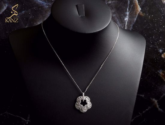 Picture of عقد ذهب ابيض