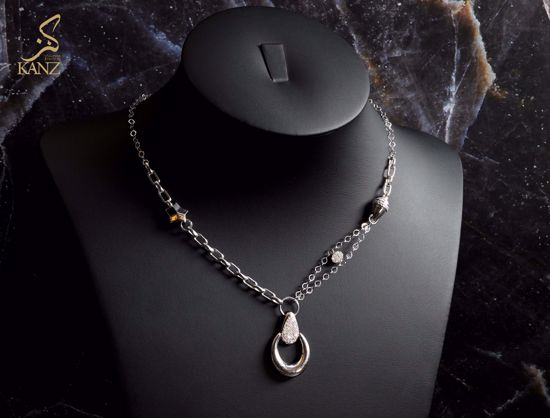 Picture of عقد ذهب ابيض